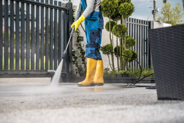 Best Pool Deck Cleaning  in Preston Heights, IL